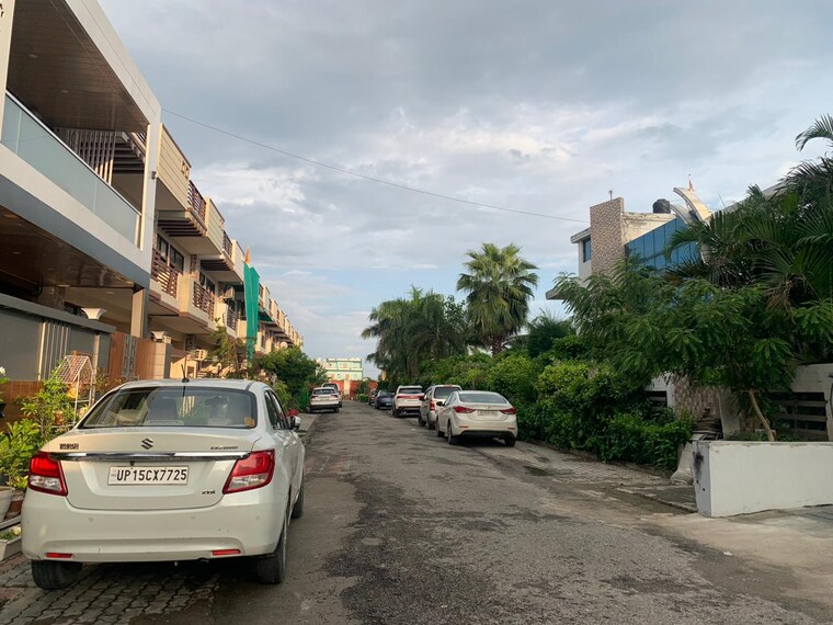 Exterior View, kanha-greens  150 Sq.Yd. Plot In Modipuram Meerut 9075870