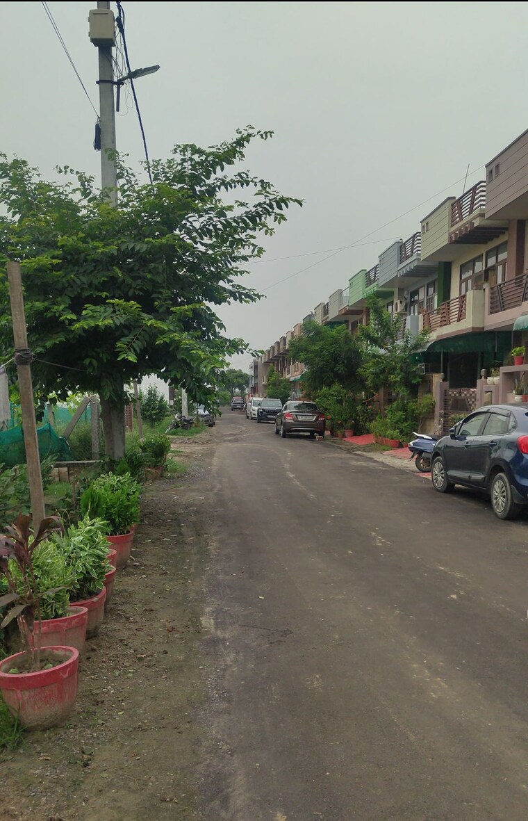 Exterior View, kanha-greens  150 Sq.Yd. Plot In Modipuram Meerut 9075870