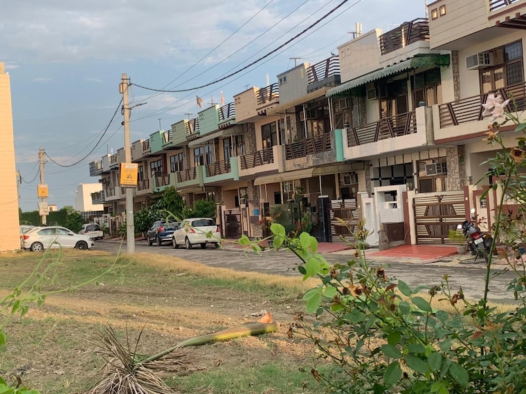 Exterior View, kanha-greens  150 Sq.Yd. Plot In Modipuram Meerut 9075870