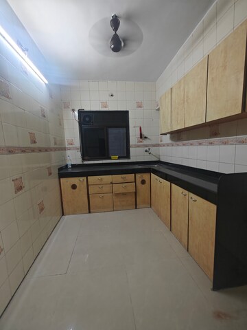 Kitchen in 2.5 BHK Apartment at Seawoods – for Rent