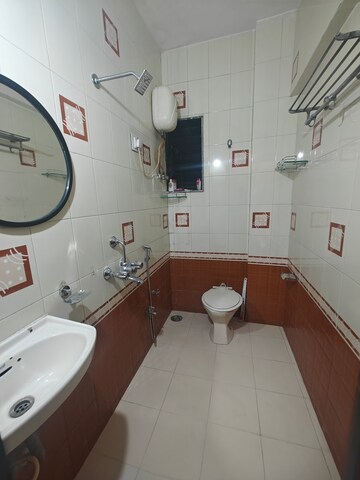 Bathroom in 2.5 BHK Apartment at Seawoods – for Rent