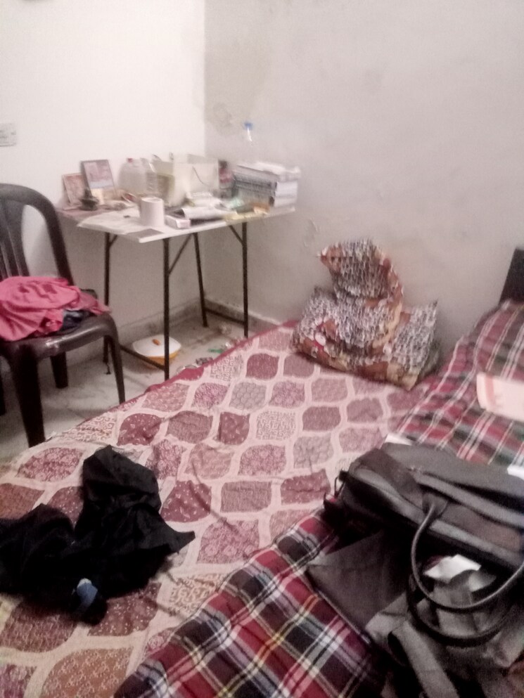 Team Area, neb sarai 1 RK 200 Sq.Ft. Builder Floor In Neb Sarai Delhi 9075902