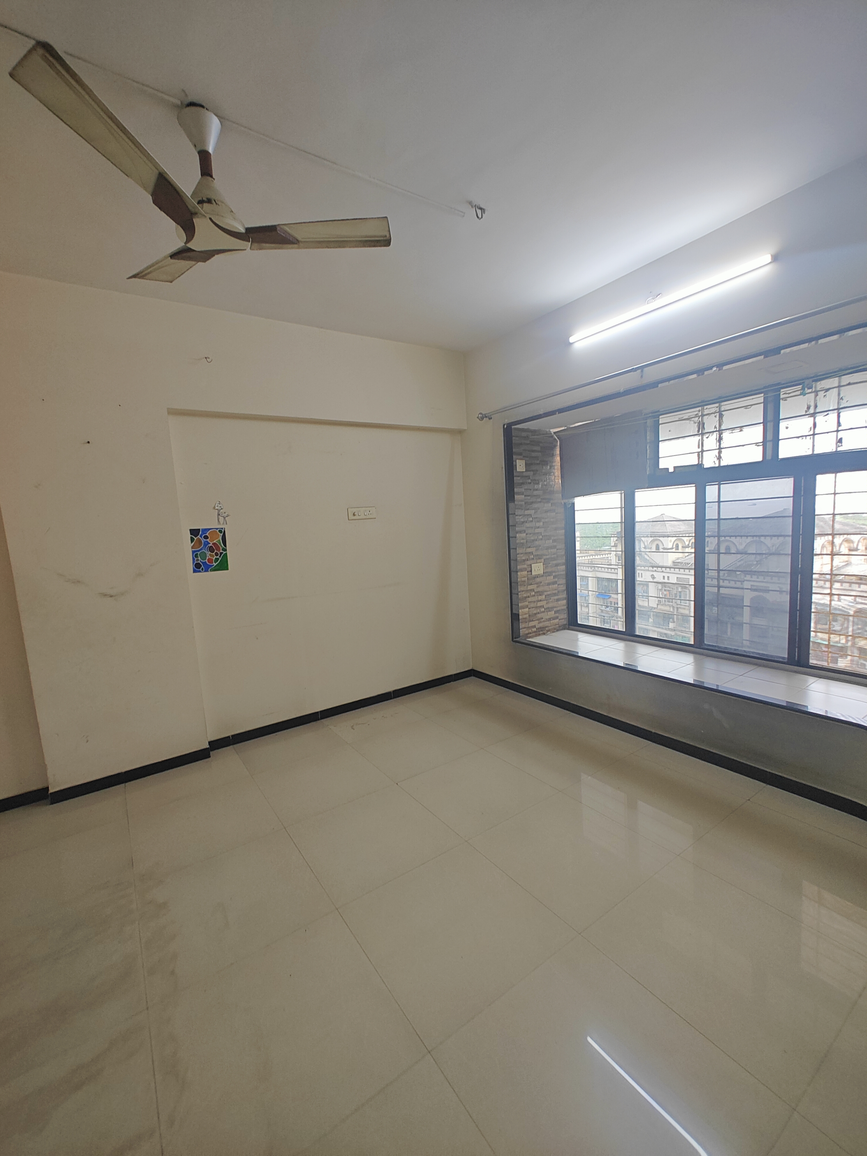 3 BHK 1525 Sq.Ft. Apartment in Meridian Apartment