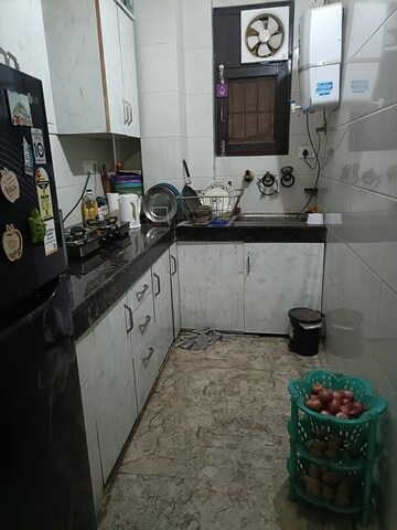 Kitchen in 2.5 BHK Builder Floor at Mayur Vihar Phase 1 – for Rent