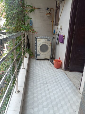 Balcony in 2.5 BHK Builder Floor at Mayur Vihar Phase 1 – for Rent