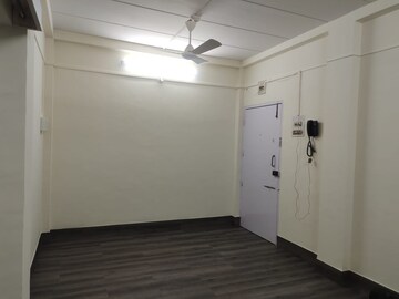 Room in  Office Space at Kamgar Nagar CHS Kurla East, Kurla East – for Rent