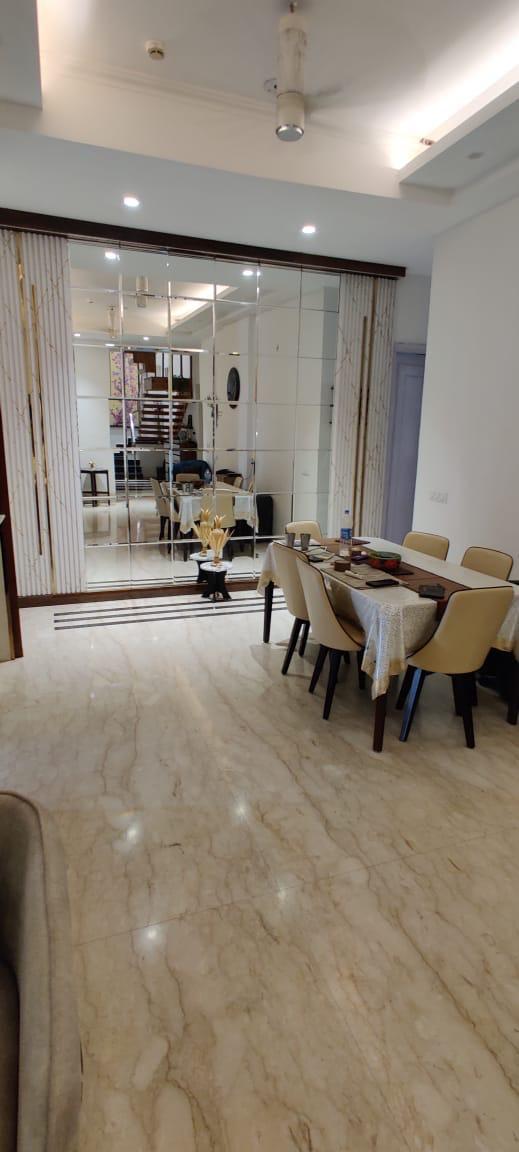 4 BHK + Pooja Room,Servant Room Apartment For Rent in Assotech Celeste Towers