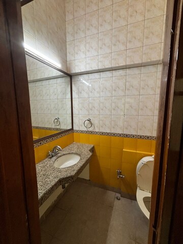 Bathroom in 3 BHK Builder Floor at Boutique Residential Apartments B-26, Greater Kailash I – for Rent