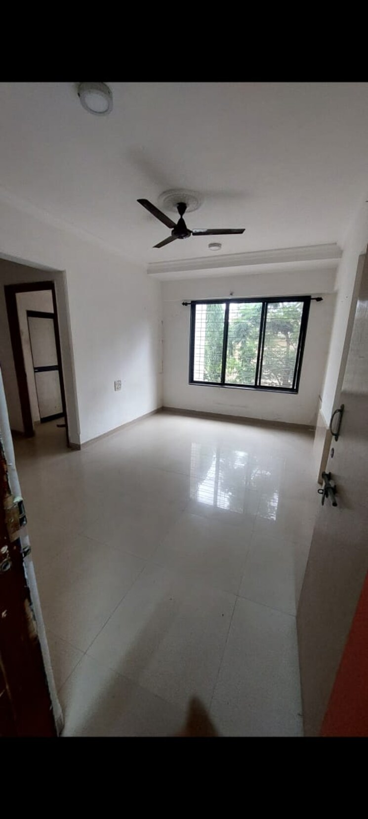 Room, andheri west 1 Bedroom 600 Sq.Ft. Apartment In Andheri West Mumbai 9075943