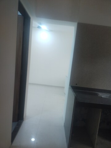 Room in 1 BHK Apartment at Sayba Heritage, Kurla East – for Rent