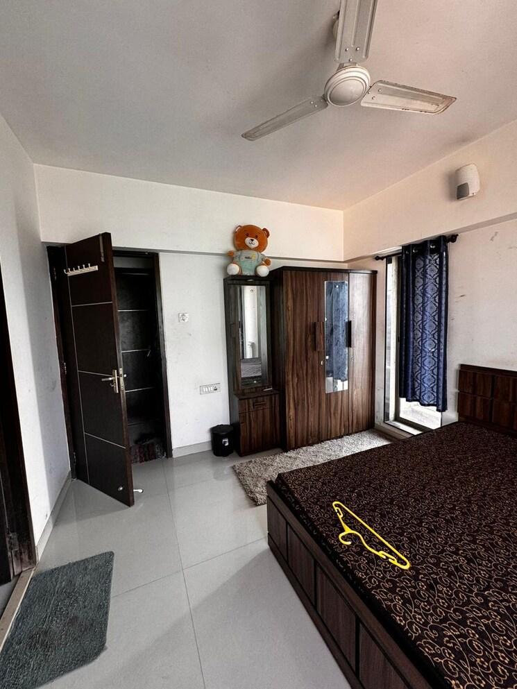 Bedroom, andheri west 2.5 Bedroom 1200 Sq.Ft. Apartment In Andheri West Mumbai 9075971
