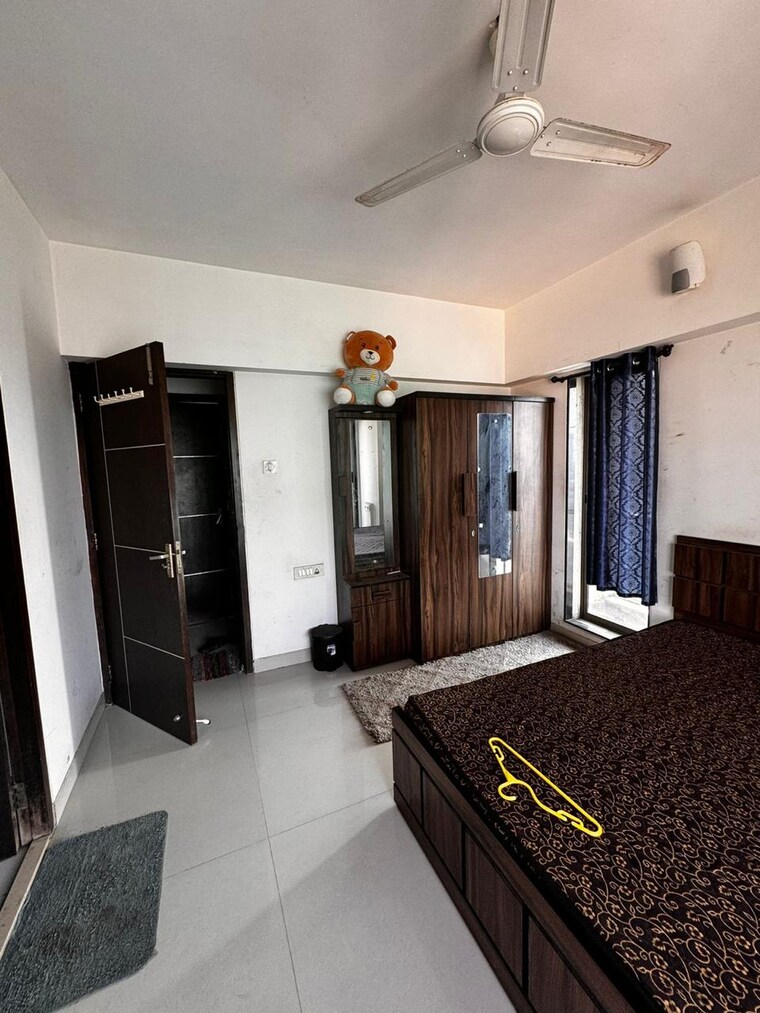 Bedroom, andheri west 2.5 Bedroom 1200 Sq.Ft. Apartment In Andheri West Mumbai 9075971