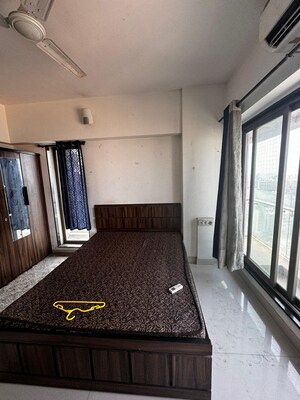 Bedroom in 2.5 BHK Apartment at Andheri West – for Sale