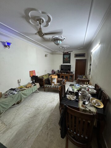 Bedroom in 2 BHK Builder Floor at Janakpuri – for Rent
