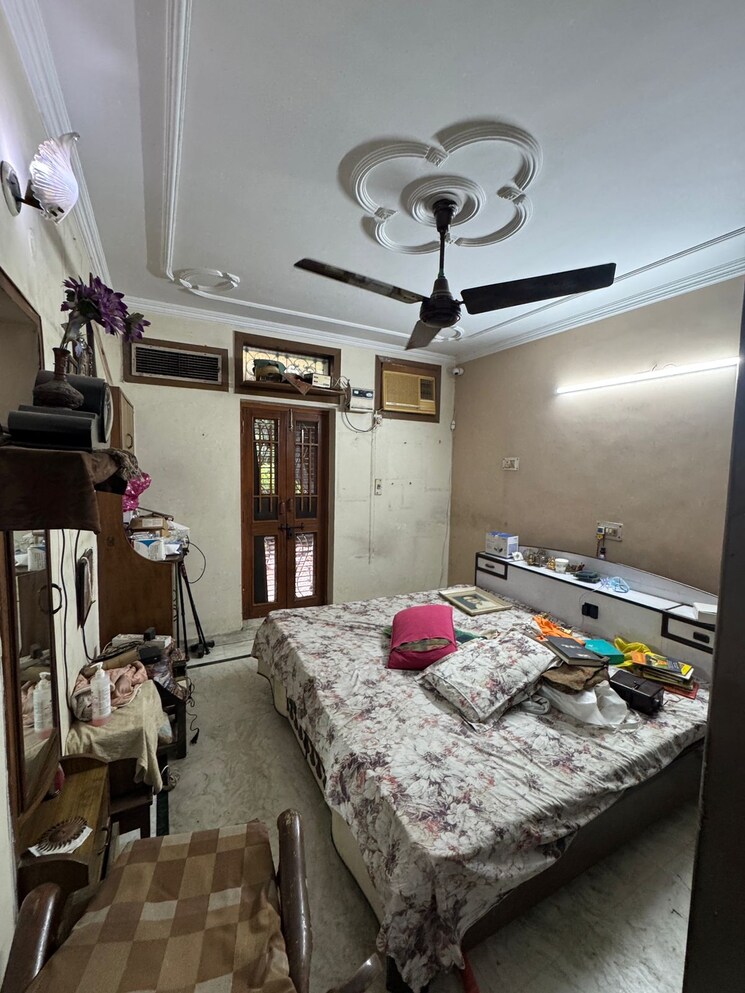 Bedroom, janakpuri 2 Bedroom 1115 Sq.Ft. Builder Floor In Janakpuri Delhi 9076010