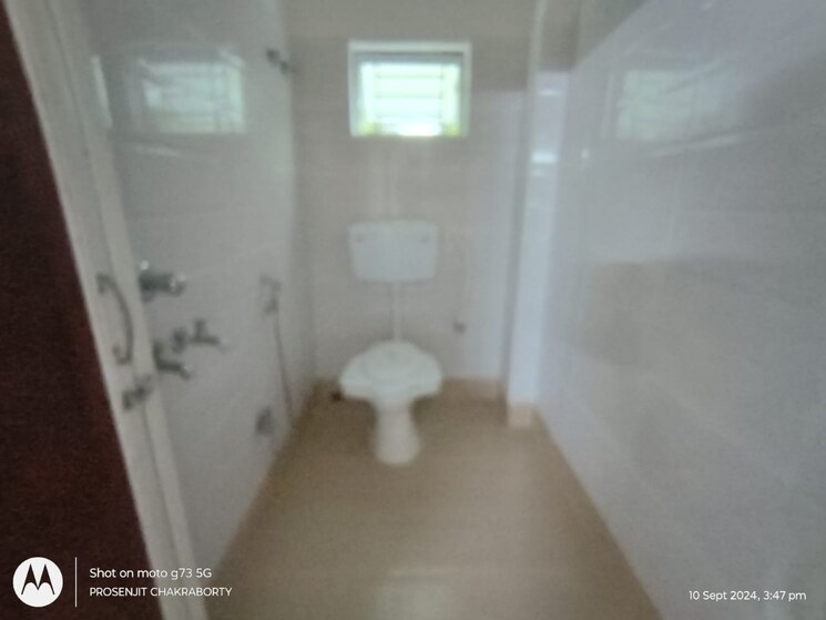 Bathroom, sodepur 2 Bedroom 800 Sq.Ft. Apartment In Sodepur Kolkata 9076012