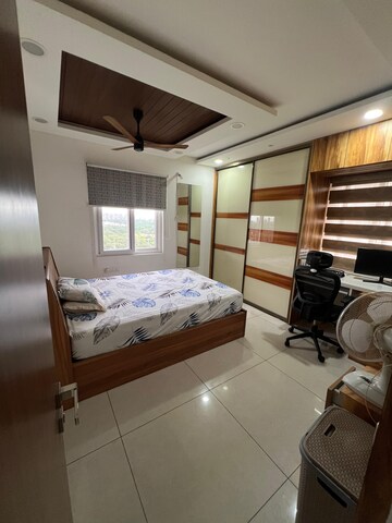 Team Area in 3 BHK Apartment at Aparna Serene Park, Kondapur – for Rent