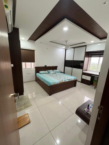Team Area in 3 BHK Apartment at Aparna Serene Park, Kondapur – for Rent