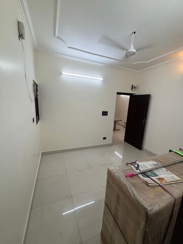 Bedroom in 2 BHK Builder Floor at Janakpuri – for Rent