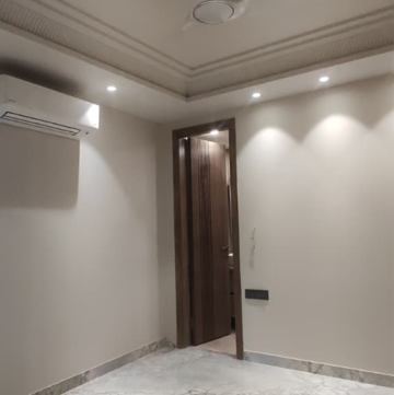 Room in 3 BHK Builder Floor at Shivalik Colony – for Sale