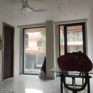 Gym in 3 BHK Builder Floor at Shivalik Colony – for Sale