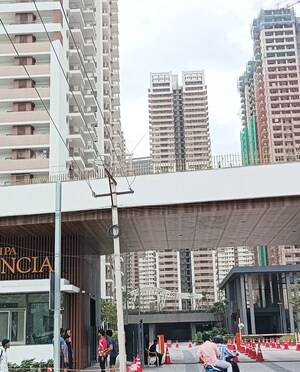 3 BHK Apartment For Sale in Rajapushpa Provincia, Narsingi