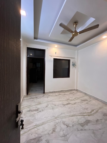 Living Room in 1 BHK Builder Floor at Janakpuri – for Rent