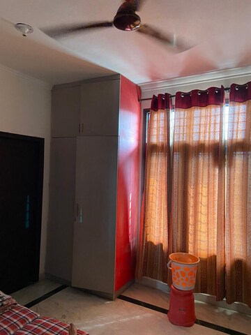 Living Room in 2 BHK Builder Floor at Sector 56 – for Rent