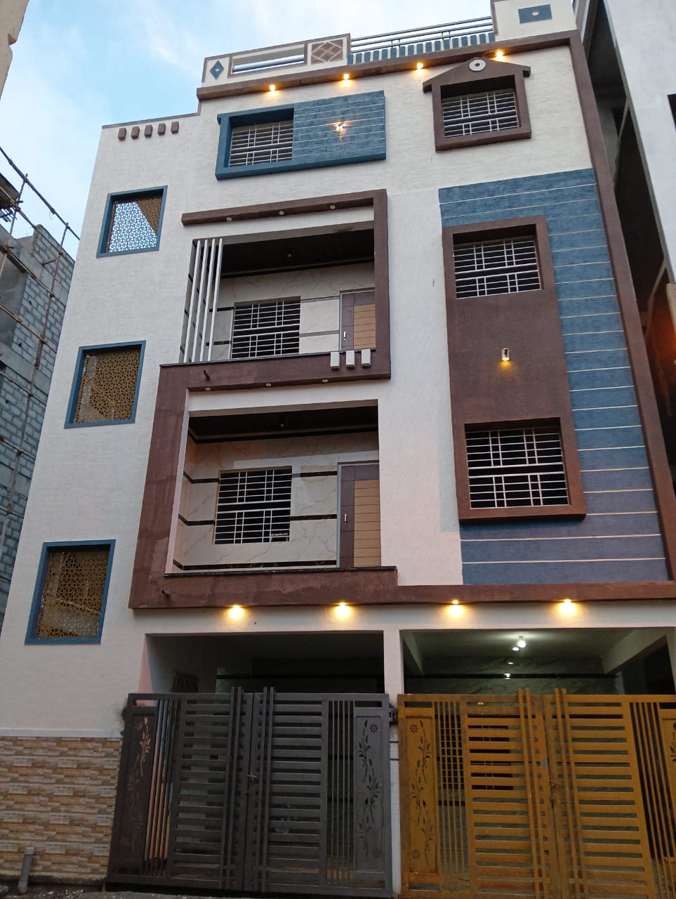 5 BHK + Extra Room Independent House For Sale in Bhoopasandra
