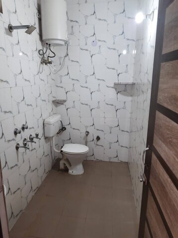 Bathroom in 1 BHK Builder Floor at Janakpuri – for Rent