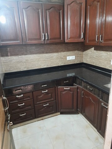 Kitchen in 1 BHK Builder Floor at Janakpuri – for Rent