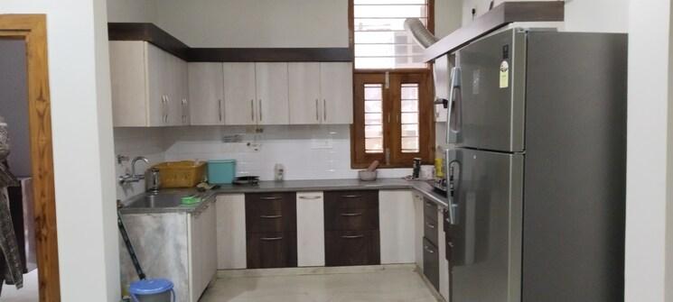 Kitchen, kavi nagar block j 4 Bedroom 3500 Sq.Ft. Builder Floor In Kavi Nagar Block J Ghaziabad 9076056
