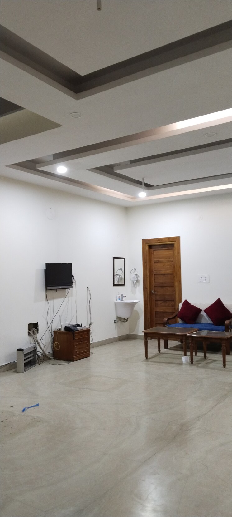 Living Room, kavi nagar block j 4 Bedroom 3500 Sq.Ft. Builder Floor In Kavi Nagar Block J Ghaziabad 9076056