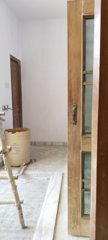 Bathroom in 4 BHK Builder Floor at B Block Shastri Nagar – for Rent