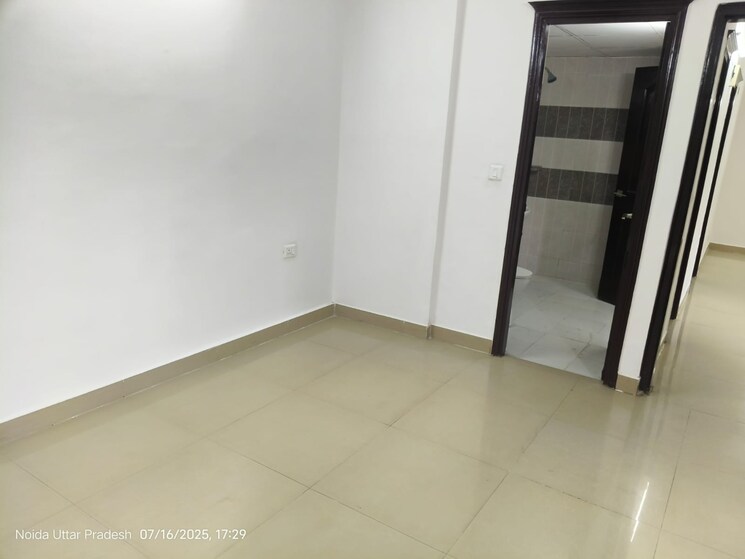 Room, godrej-woods 3 Bedroom 1545 Sq.Ft. Apartment In Sector 43 Noida 9076077