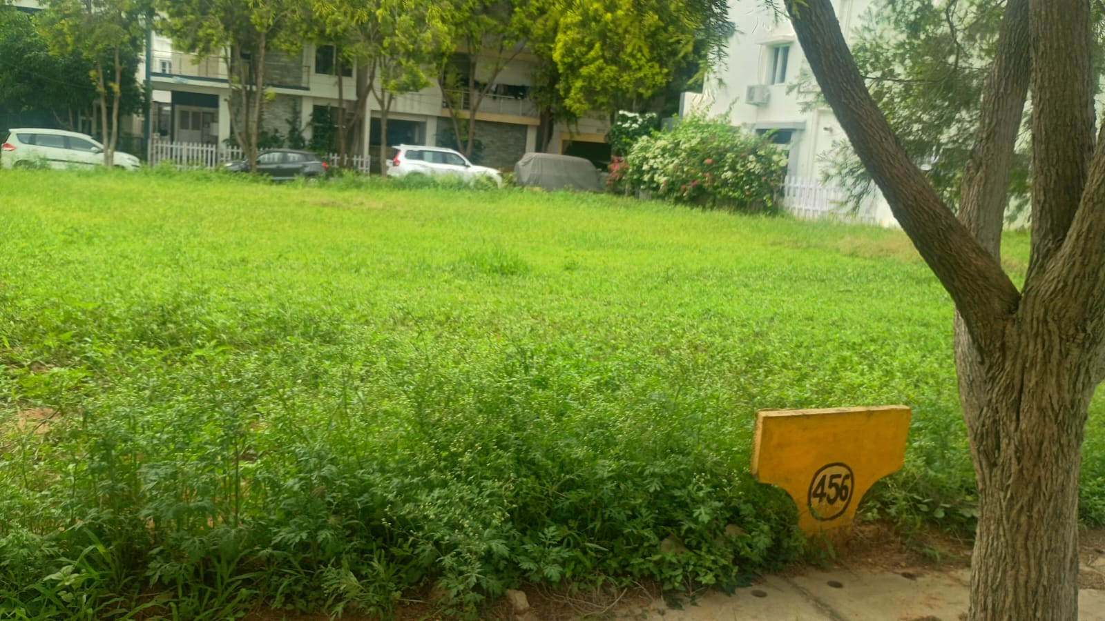 Plot For Sale in Jr Green Park
