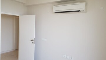 3 BHK Apartment For Rent in Emaar The Palm Drive-The Premier Terraces, Sector 66