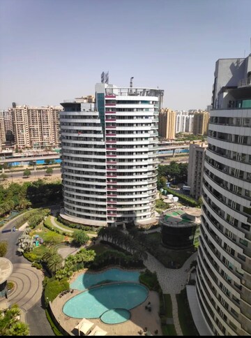 2 BHK Apartment – Exterior View View at Amrapali Eden Park, Sector 50 - for Rent