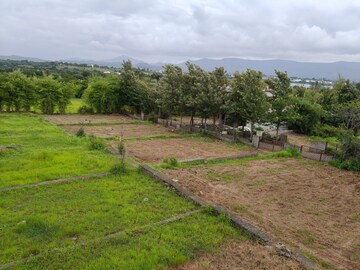 Plot Area in  Plot at By The Lake, Shirwal – for Sale
