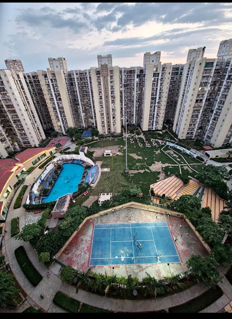 Exterior View, prateek-laurel 2 Bedroom 950 Sq.Ft. Apartment In Sector 120 Noida 9076190