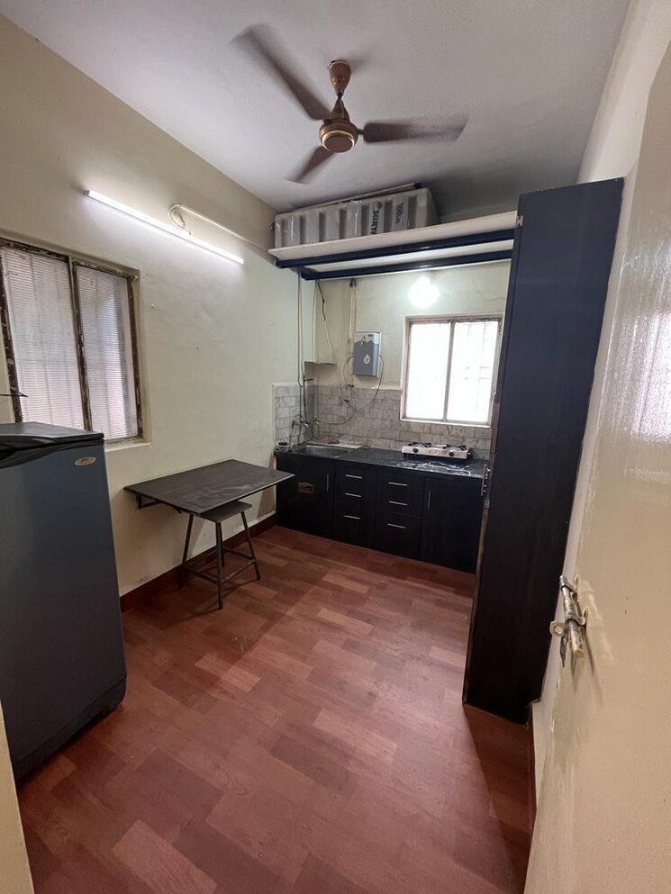 Kitchen, zenith-complex 1 Bedroom 600 Sq.Ft. Apartment In Viman Nagar Pune 9076198