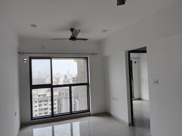 Room in 2 BHK Apartment at UK Iridium, Kandivali East – for Rent