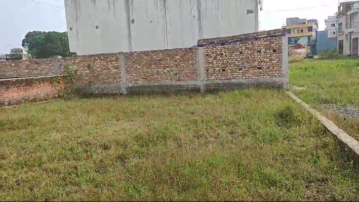 Plot For Sale in Ratu