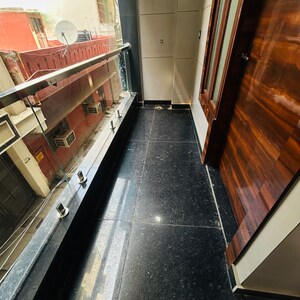 Furnished Amenities in 3 BHK Builder Floor at Uttam Nagar – for Sale