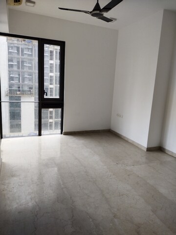 Bedroom in 2 BHK Apartment at Lodha The Park, Worli – for Rent