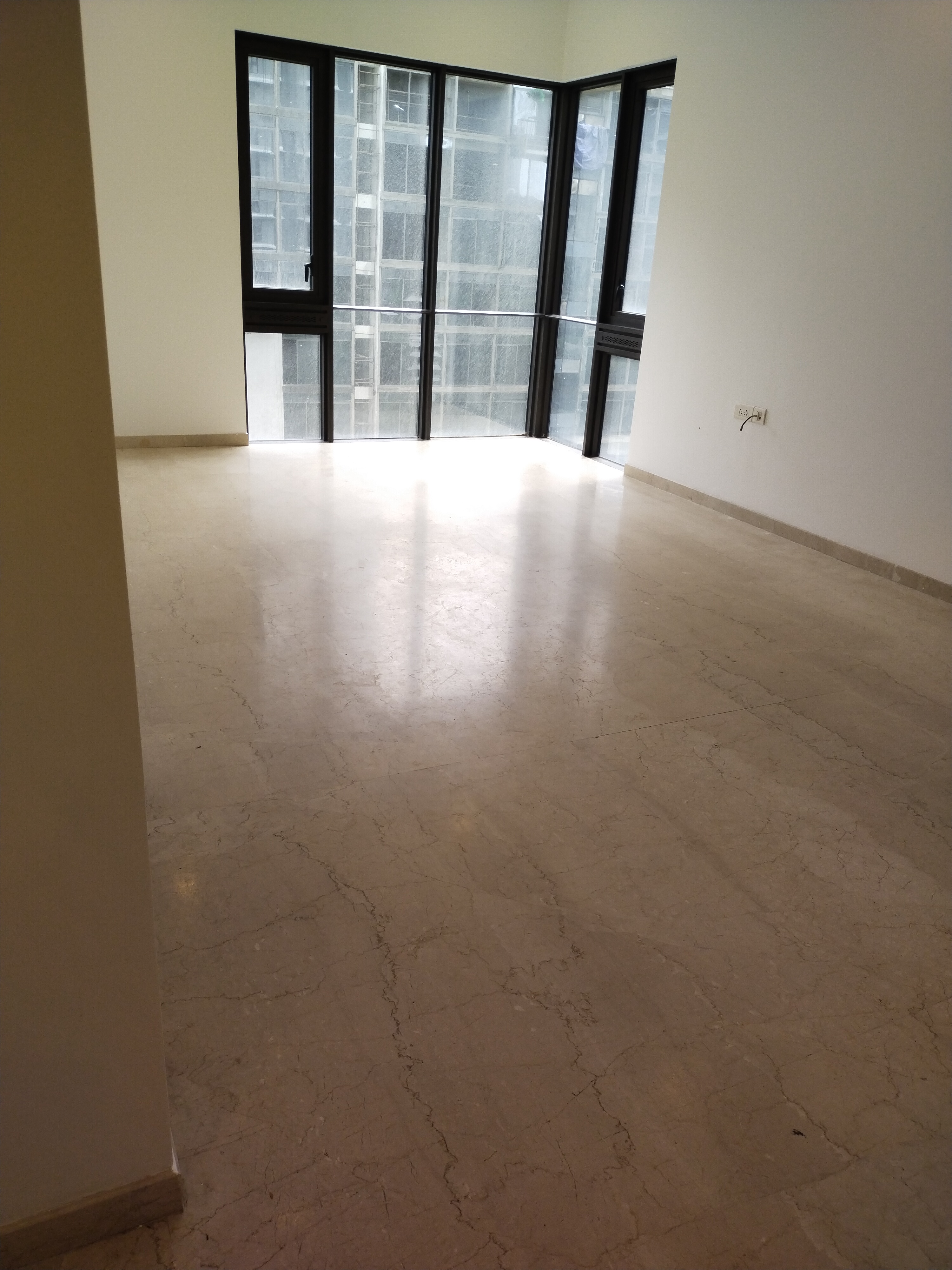 2 BHK Apartment For Rent in Lodha The Park