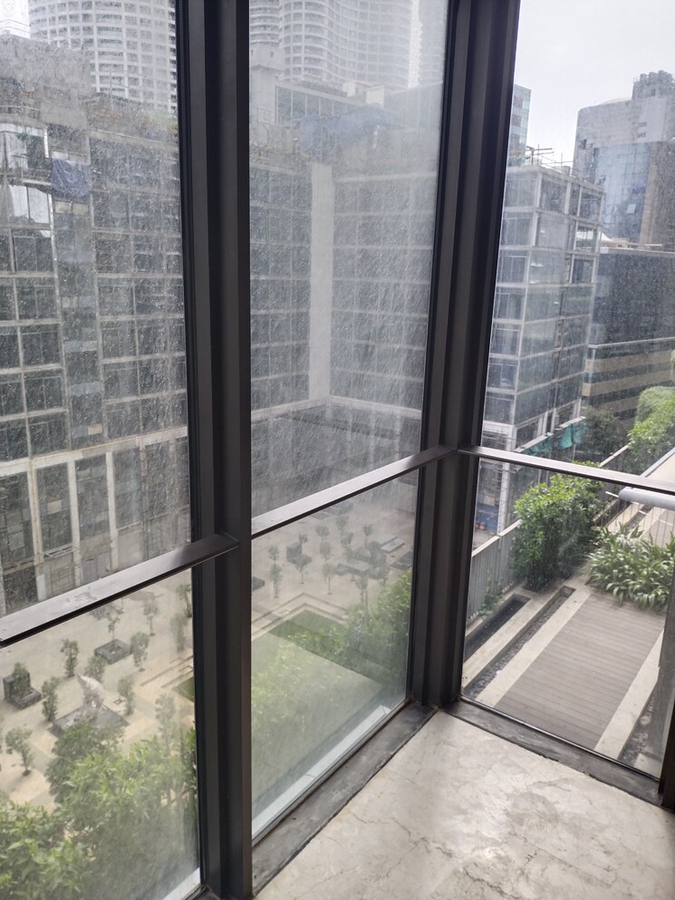 Exterior View, lodha-the-park 2 Bedroom 694 Sq.Ft. Apartment In Worli Mumbai 9076258