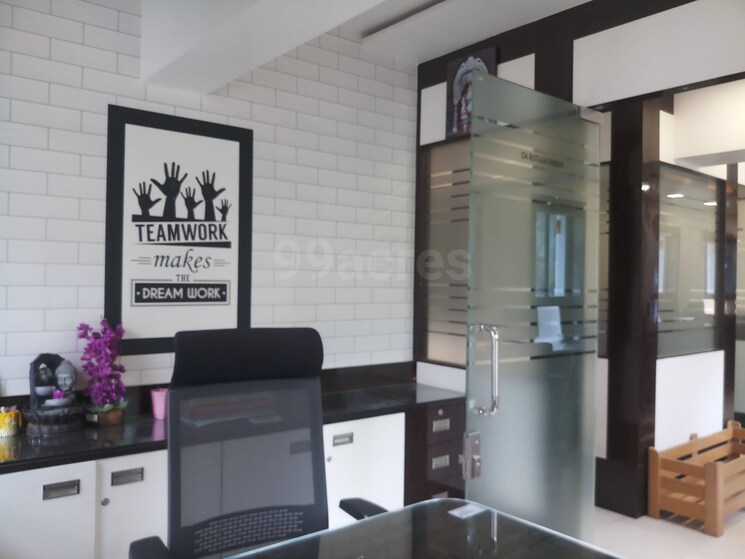 Team Area, navi peth Commercial Office Space 1200 Sq.Ft. In Navi Peth Pune 9076268