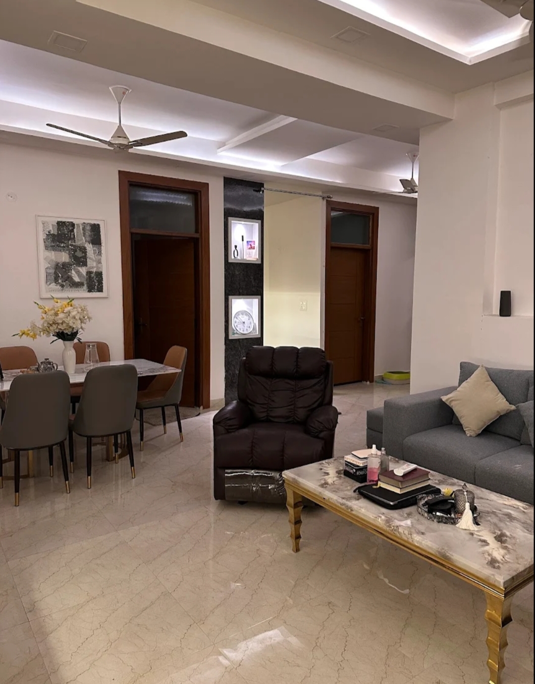 3 BHK 1300 Sq.Ft. Apartment in Defence Enclave Noida