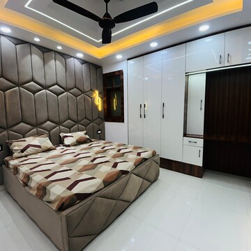 Bedroom in 4 BHK Builder Floor at Uttam Nagar – for Sale